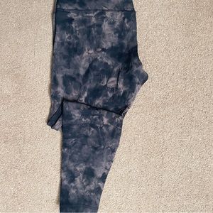 Lululemon Align Legging 28” in Diamond Dye